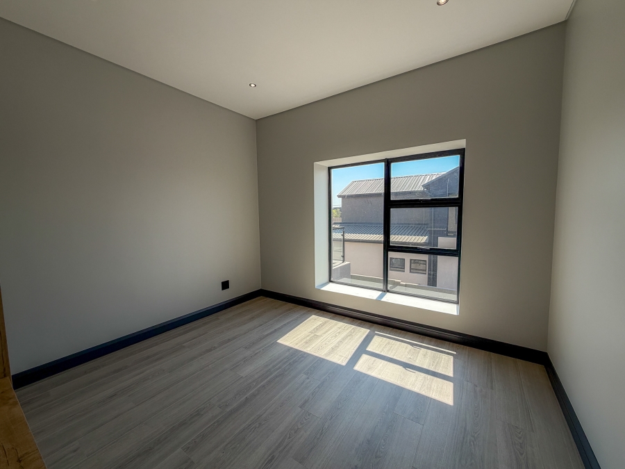 4 Bedroom Property for Sale in Fountainbrook Estate Gauteng