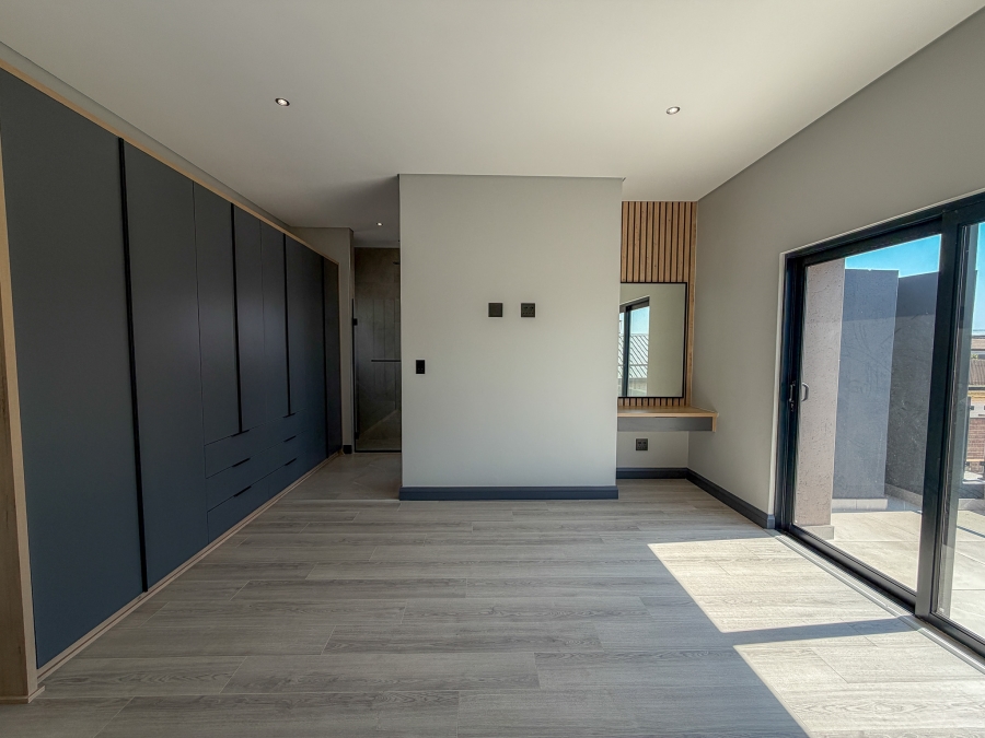 4 Bedroom Property for Sale in Fountainbrook Estate Gauteng