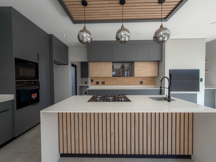 4 Bedroom Property for Sale in Fountainbrook Estate Gauteng
