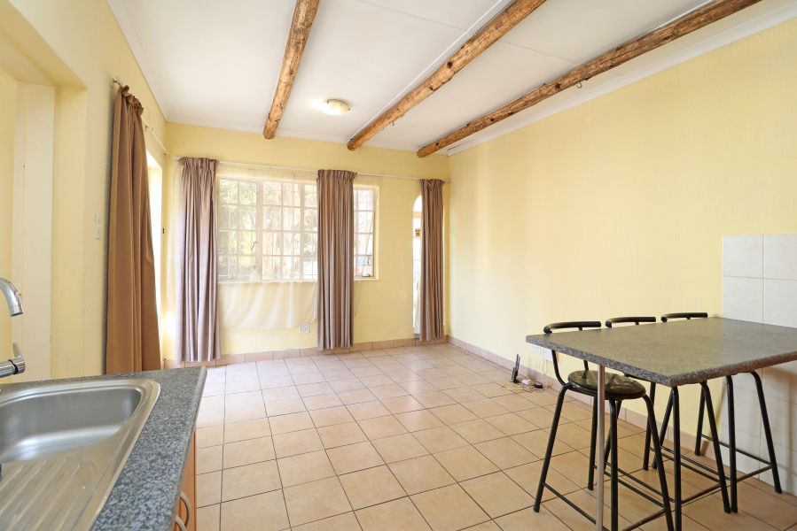 2 Bedroom Property for Sale in Auckland Park Gauteng
