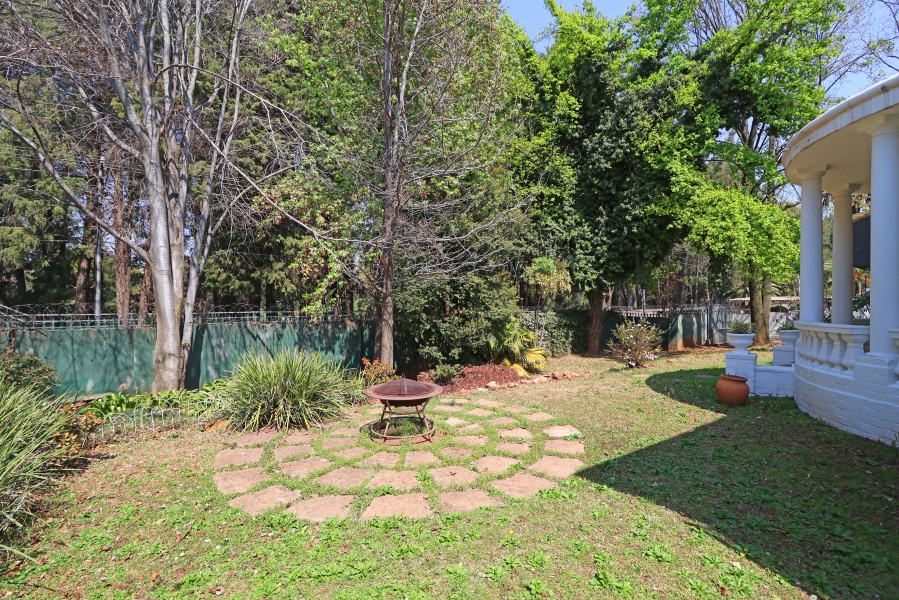 2 Bedroom Property for Sale in Auckland Park Gauteng