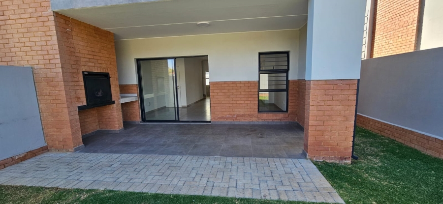 3 Bedroom Property for Sale in Alberante Gauteng