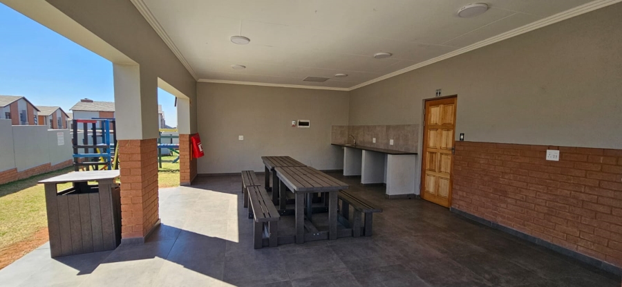 3 Bedroom Property for Sale in Alberante Gauteng