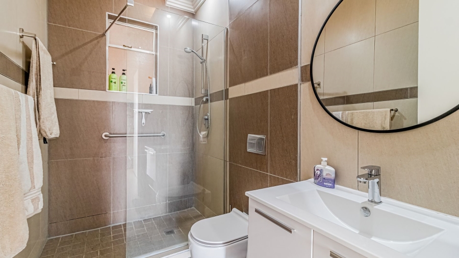 2 Bedroom Property for Sale in Modderfontein Gauteng
