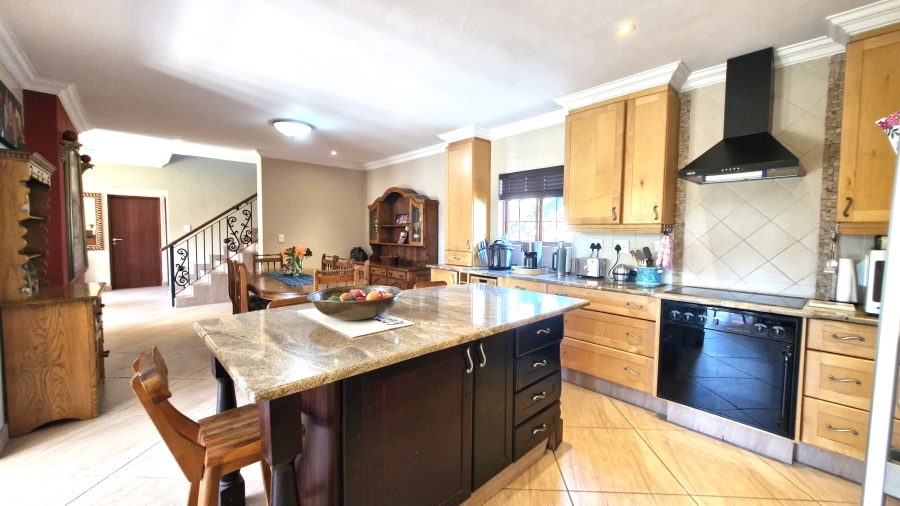 3 Bedroom Property for Sale in Amberfield Gauteng