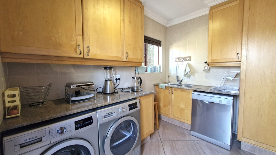 3 Bedroom Property for Sale in Amberfield Gauteng