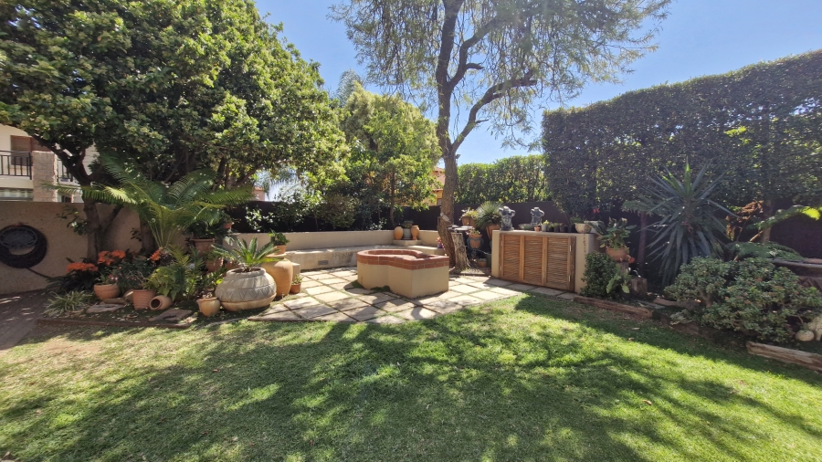 3 Bedroom Property for Sale in Amberfield Gauteng