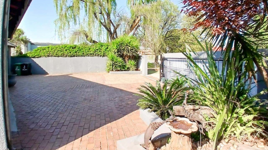 4 Bedroom Property for Sale in Parkrand Gauteng
