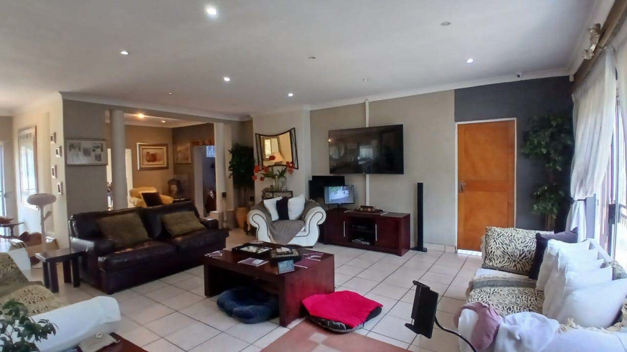 4 Bedroom Property for Sale in Parkrand Gauteng