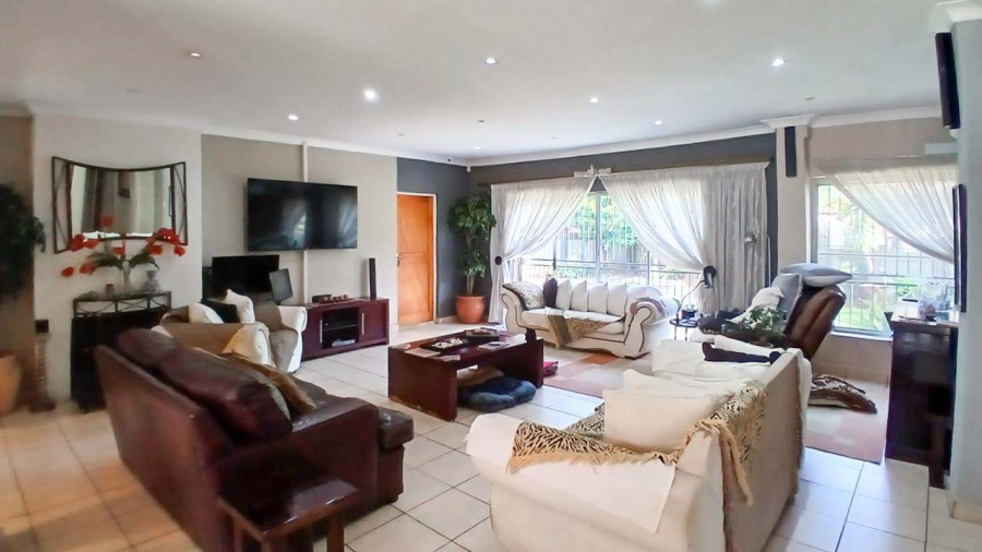 4 Bedroom Property for Sale in Parkrand Gauteng