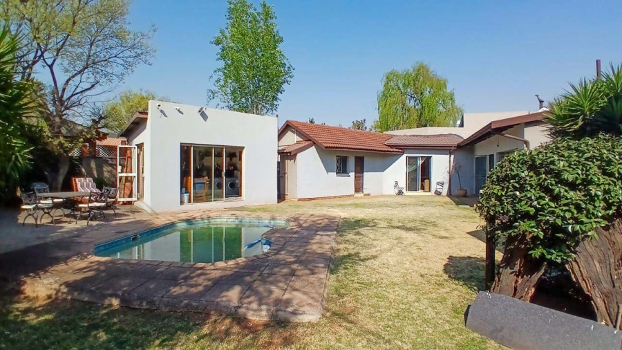 4 Bedroom Property for Sale in Parkrand Gauteng