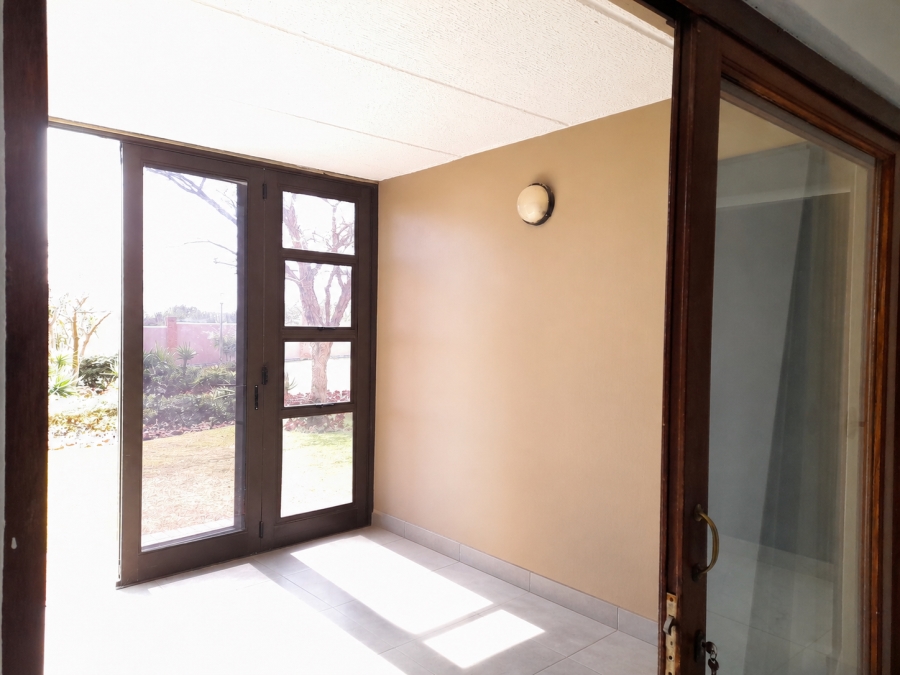 To Let 2 Bedroom Property for Rent in Carlswald North Estate Gauteng