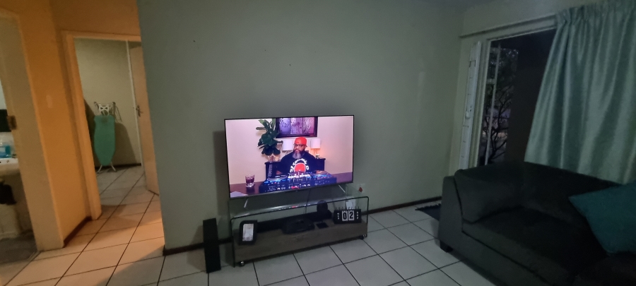 2 Bedroom Property for Sale in Newlands Gauteng