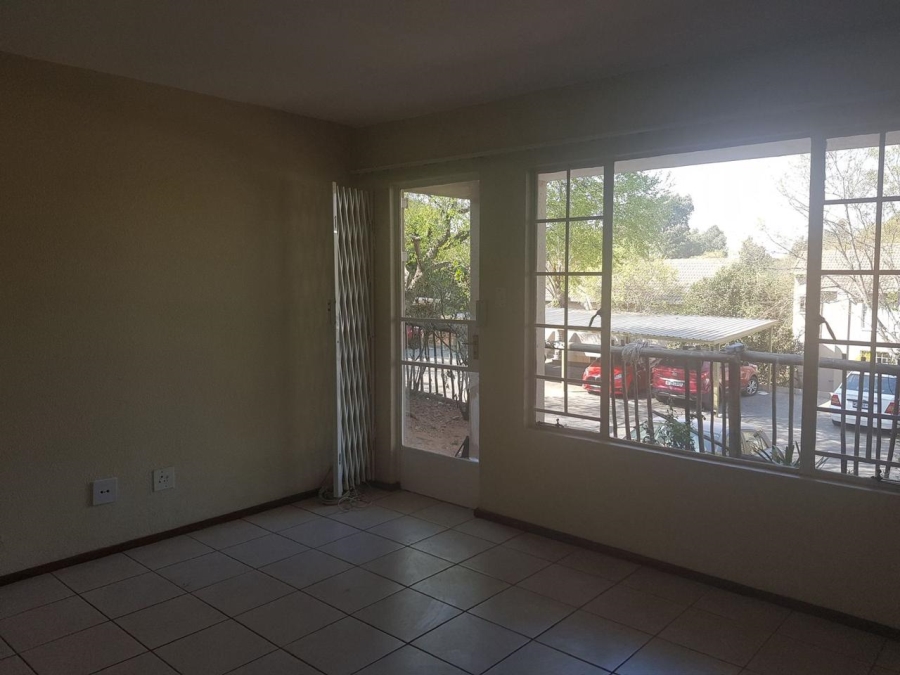 2 Bedroom Property for Sale in Newlands Gauteng