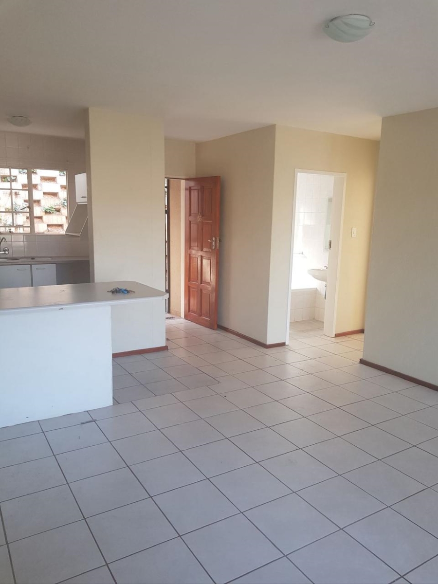 2 Bedroom Property for Sale in Newlands Gauteng