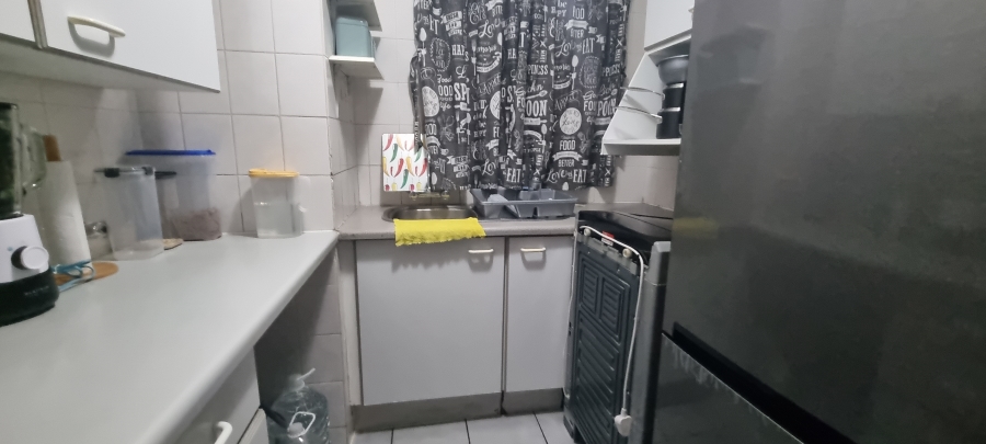 2 Bedroom Property for Sale in Newlands Gauteng