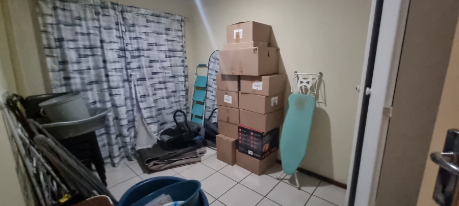 2 Bedroom Property for Sale in Newlands Gauteng
