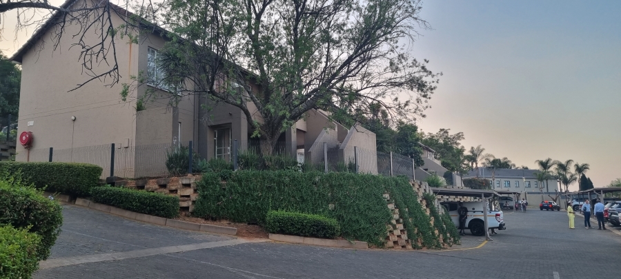 2 Bedroom Property for Sale in Newlands Gauteng