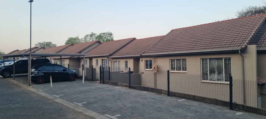 2 Bedroom Property for Sale in Newlands Gauteng