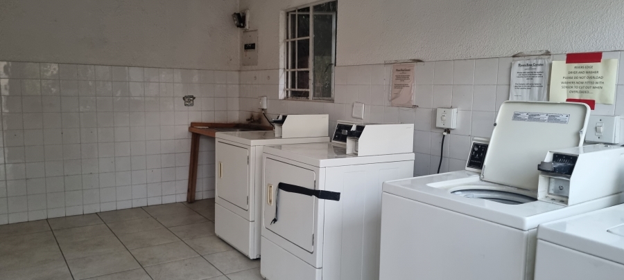 2 Bedroom Property for Sale in Newlands Gauteng