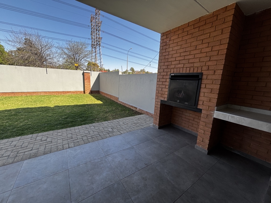 3 Bedroom Property for Sale in Alberante Gauteng