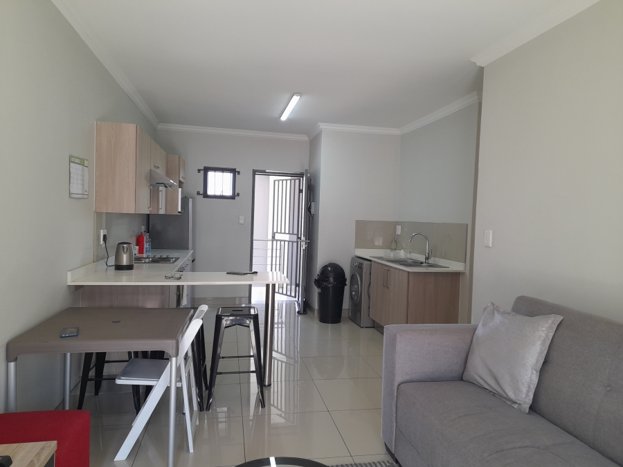 To Let 2 Bedroom Property for Rent in Halfway Gardens Gauteng