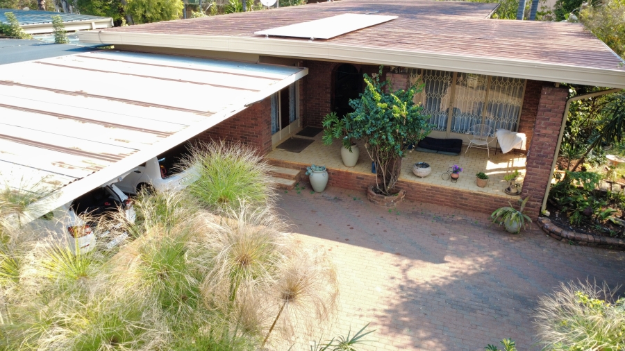 5 Bedroom Property for Sale in Dorandia Gauteng