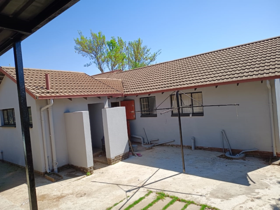 3 Bedroom Property for Sale in Elandspark Gauteng