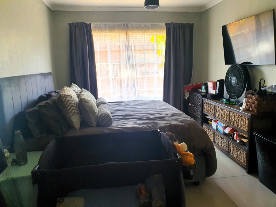 2 Bedroom Property for Sale in Equestria Gauteng