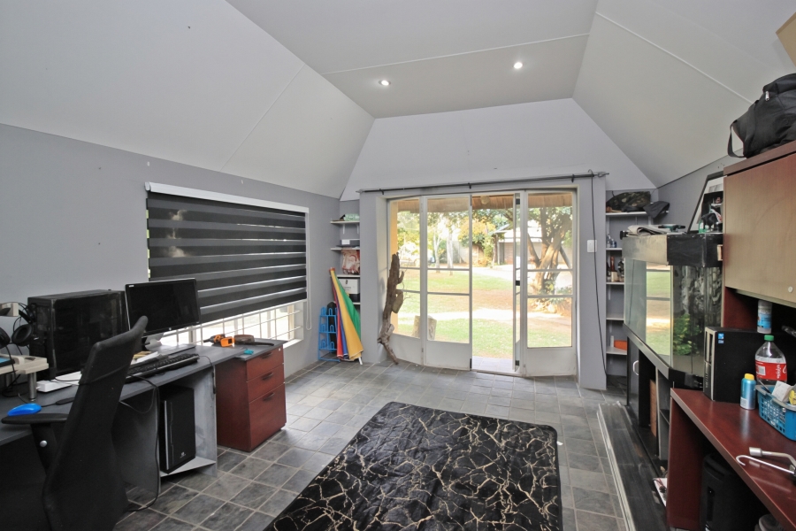 3 Bedroom Property for Sale in Marlands Gauteng