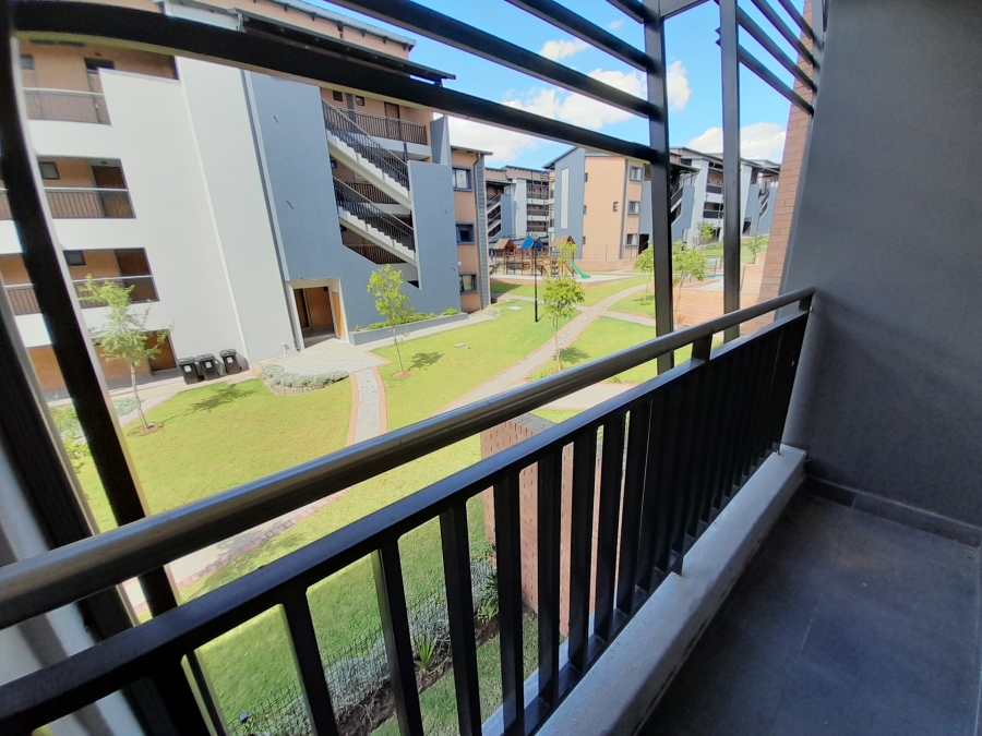 To Let 2 Bedroom Property for Rent in Vorna Valley Gauteng