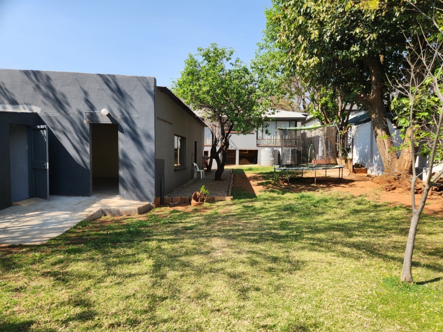 4 Bedroom Property for Sale in Kensington Gauteng
