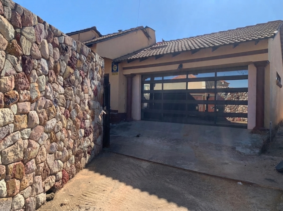 3 Bedroom Property for Sale in Bergsig Gauteng