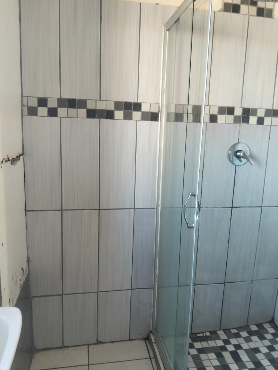 2 Bedroom Property for Sale in Three Rivers Gauteng