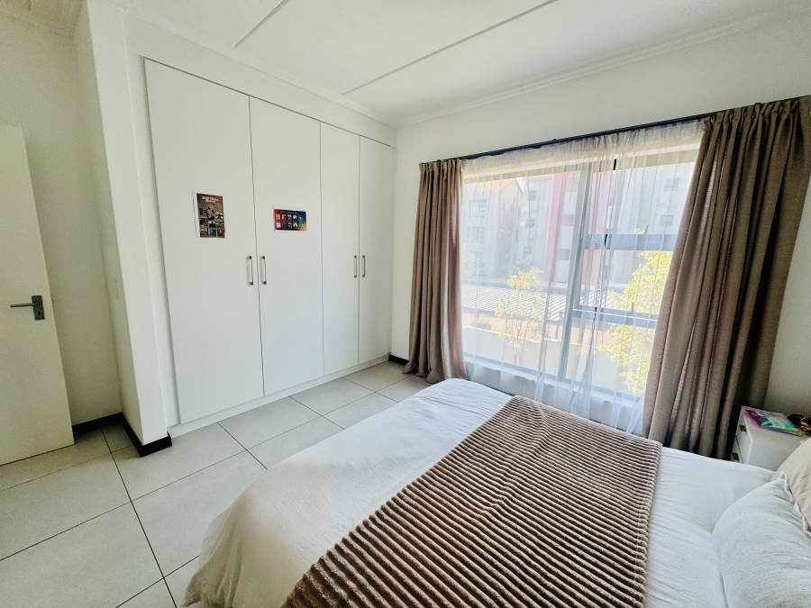 2 Bedroom Property for Sale in Maroeladal Gauteng