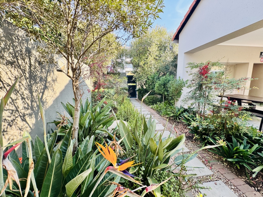 2 Bedroom Property for Sale in Maroeladal Gauteng