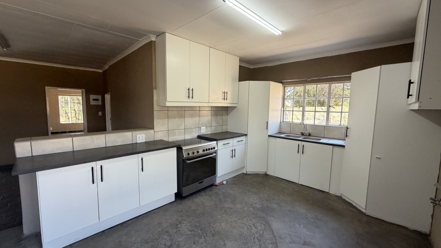 7 Bedroom Property for Sale in Marister Gauteng