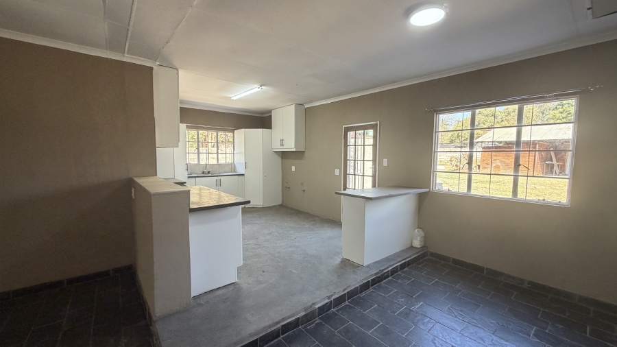 7 Bedroom Property for Sale in Marister Gauteng