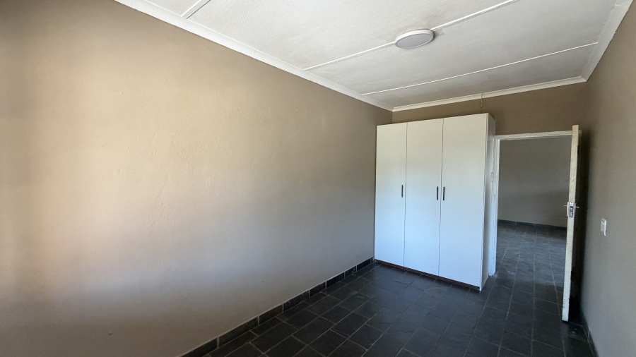 7 Bedroom Property for Sale in Marister Gauteng