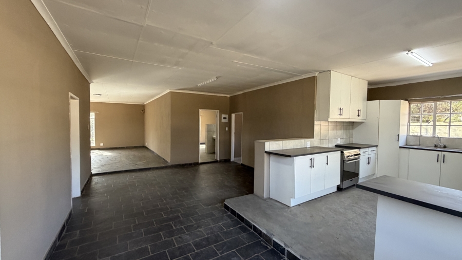 7 Bedroom Property for Sale in Marister Gauteng