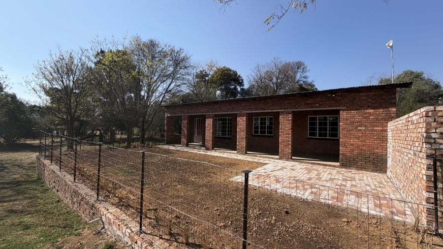 7 Bedroom Property for Sale in Marister Gauteng
