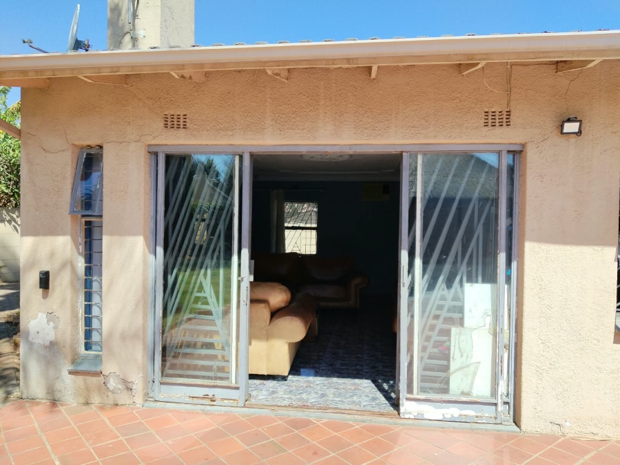 3 Bedroom Property for Sale in Birch Acres Gauteng
