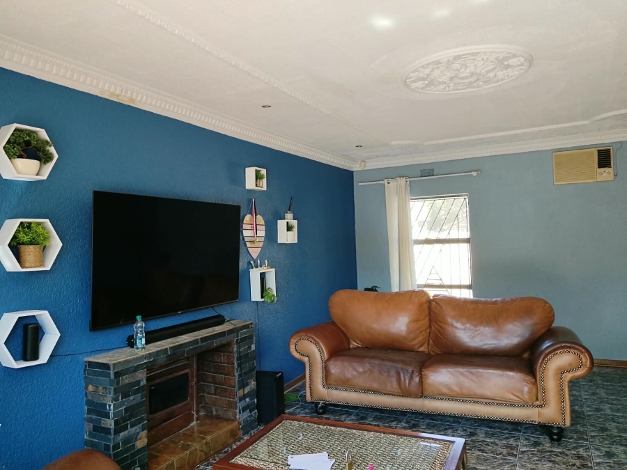3 Bedroom Property for Sale in Birch Acres Gauteng