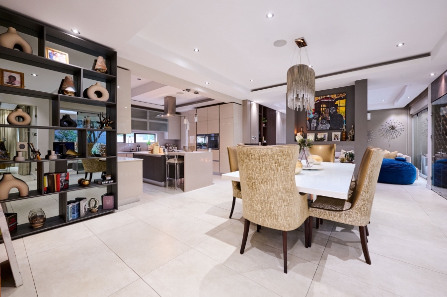 6 Bedroom Property for Sale in Waterfall Country Estate Gauteng