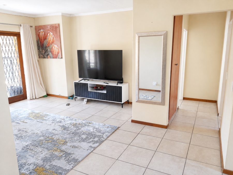 2 Bedroom Property for Sale in Halfway Gardens Gauteng