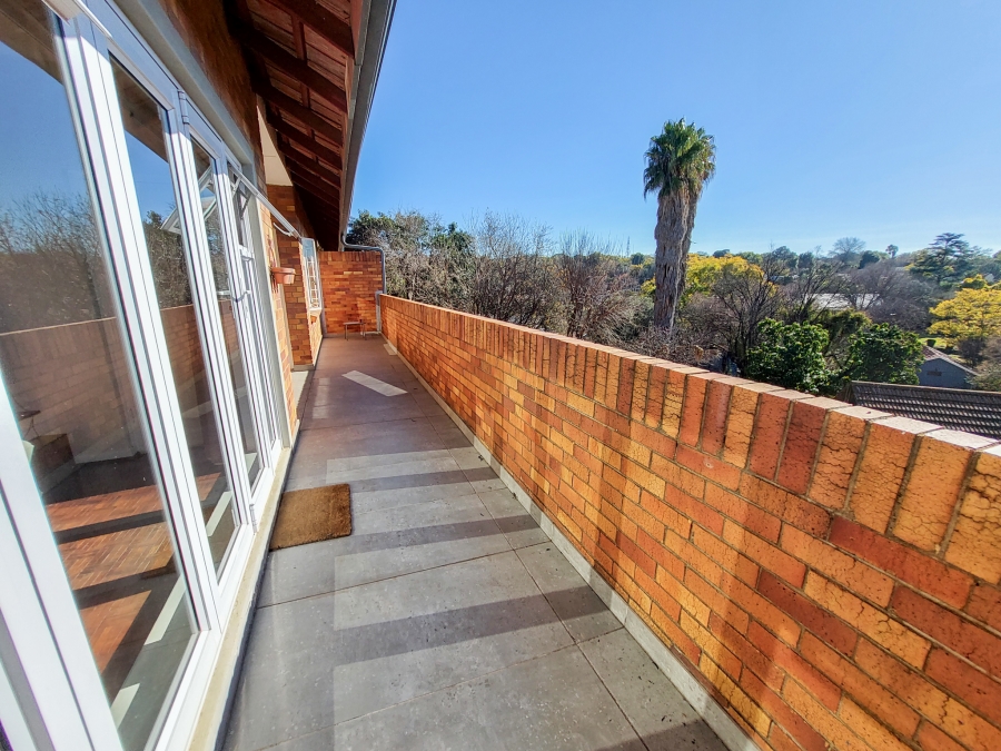 To Let 3 Bedroom Property for Rent in Linden Gauteng
