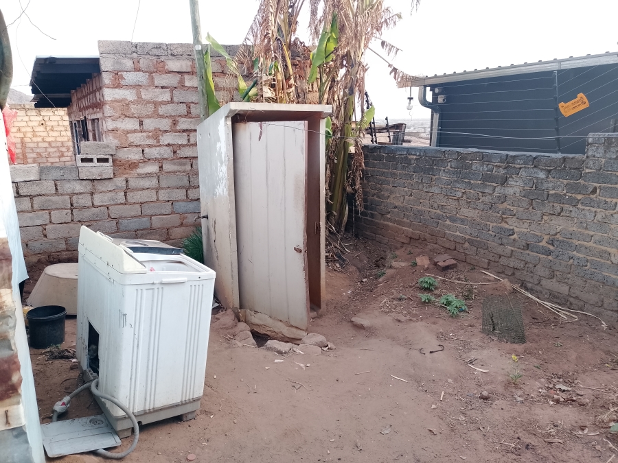 2 Bedroom Property for Sale in Mamelodi East Gauteng