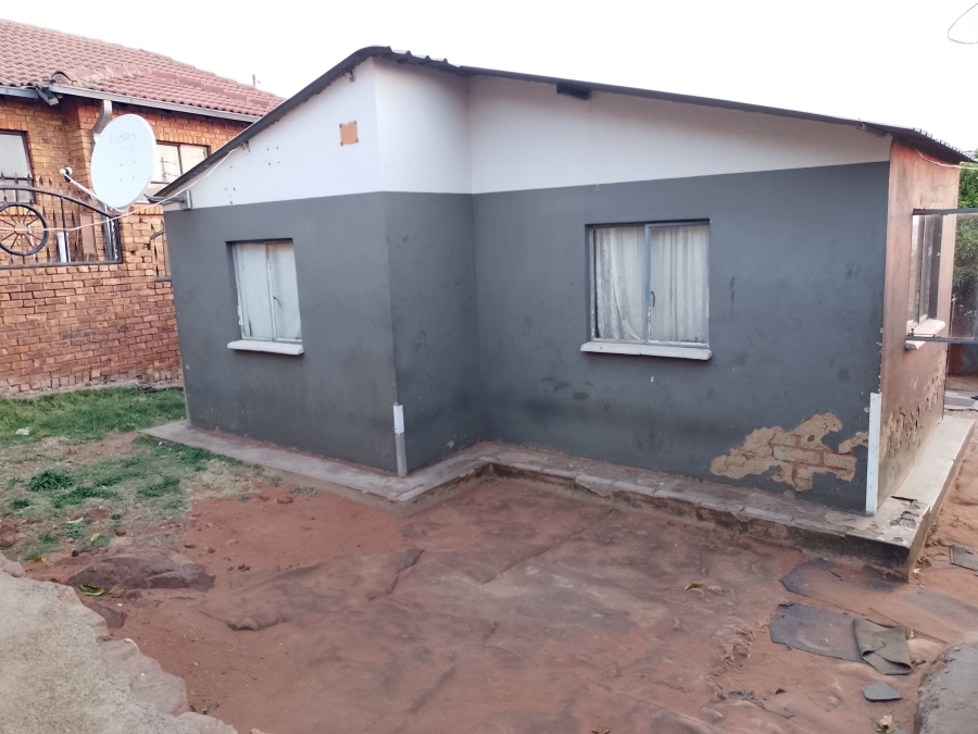 2 Bedroom Property for Sale in Mamelodi East Gauteng