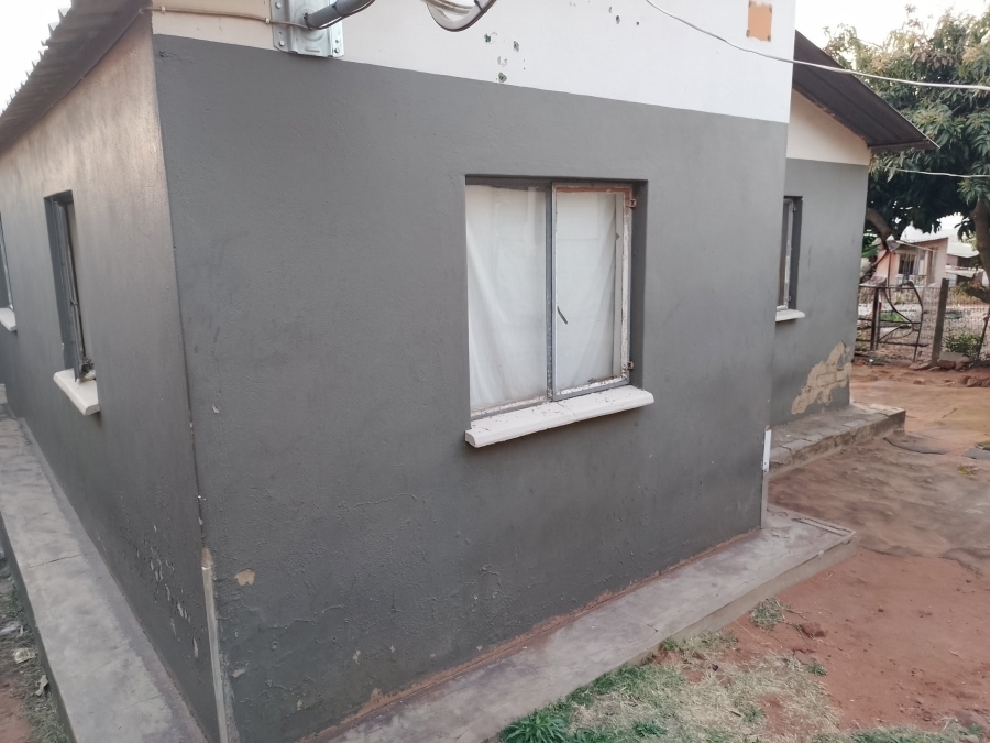 2 Bedroom Property for Sale in Mamelodi East Gauteng