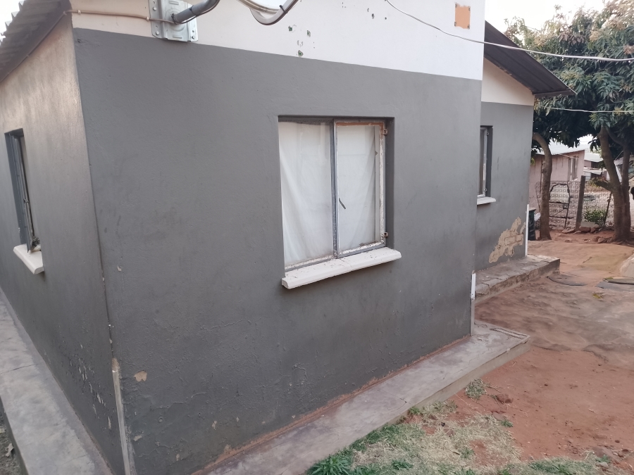2 Bedroom Property for Sale in Mamelodi East Gauteng